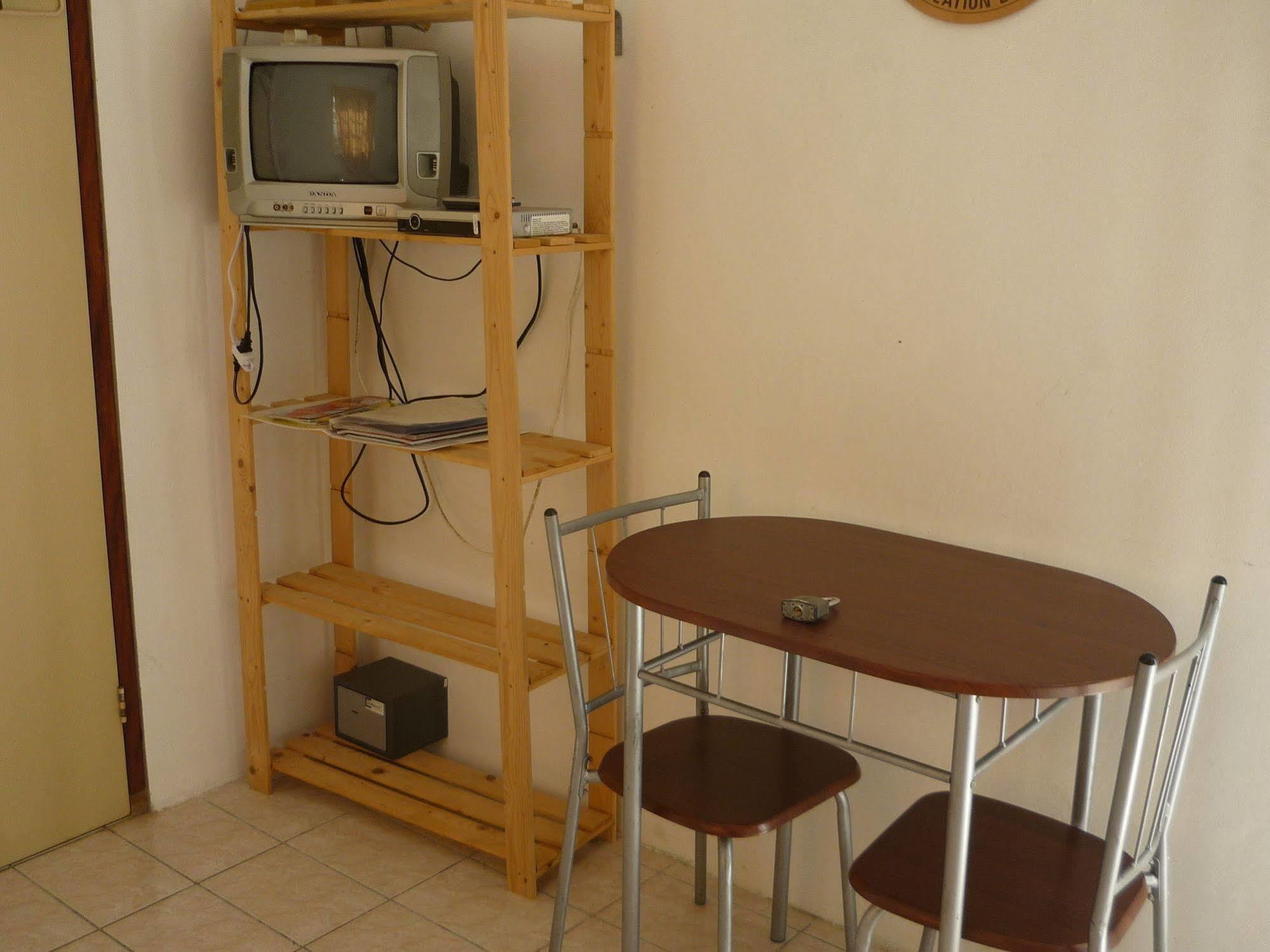 Happy Turtle Apartments Willemstad Bagian luar foto